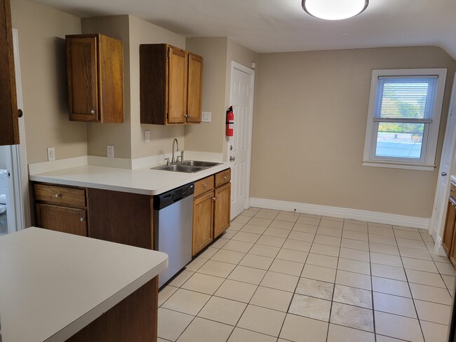 Kitchen 3 - 2411 8th St