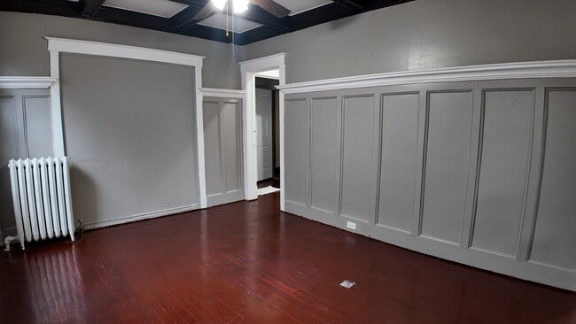 Photo - 8 Morris Cres Unidad 2FL