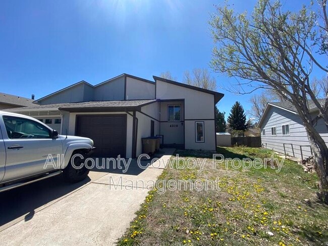 Photo - 4210 Comanche