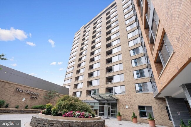 Photo - 2001 15th St N Unit 306