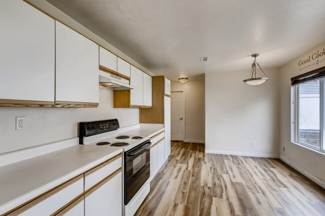 Cocina - 5120 Perth St