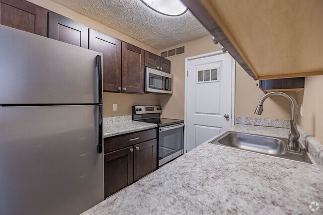 1 habitación, 1 baño, 624 pies cuadrados, cocina