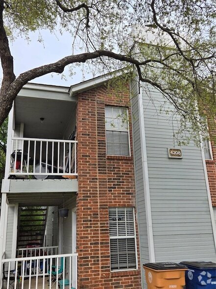 Building Photo - 4208 Duval Rd Rental