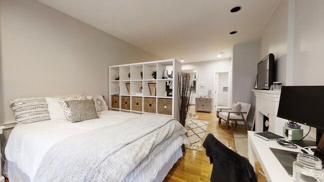 Photo - 125 Beacon St Unidad 1