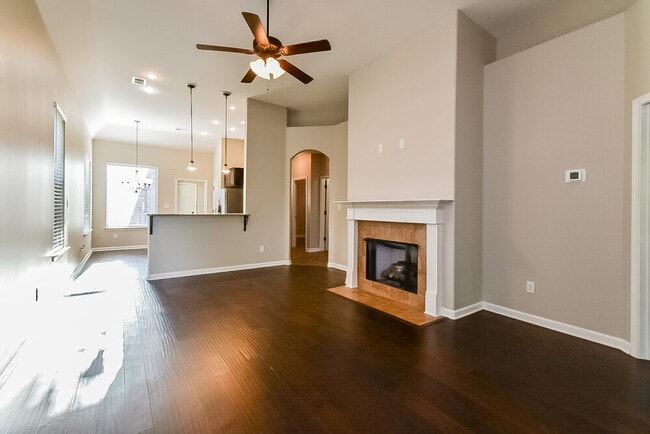 Photo - 6893 Raleigh Lagrange Rd