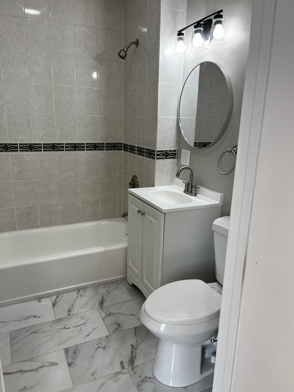 Photo - 30 Lafayette Park Unit 3