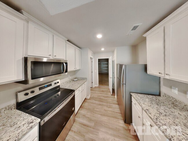 Photo - 4605 Hazelburn Dr