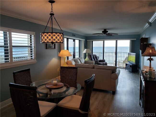 7440 S Ocean Dr Unit 323A