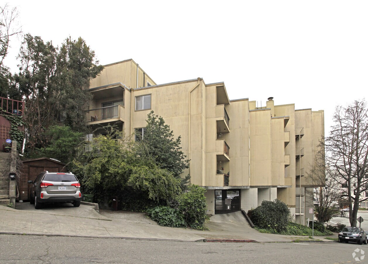 Photo - 601 Brooklyn Ave