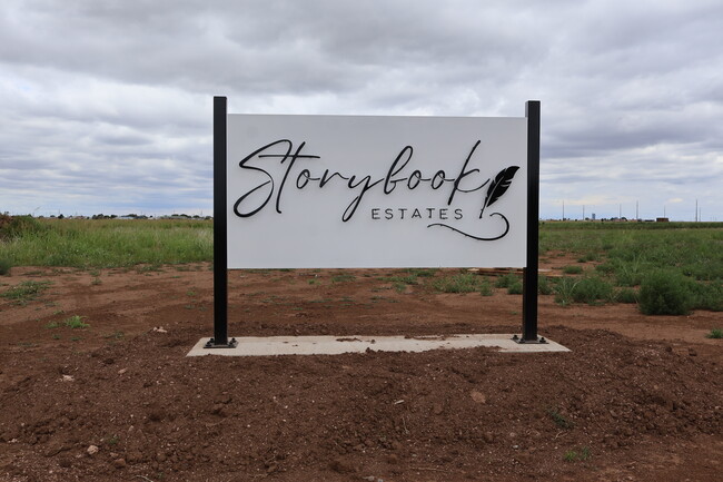 Photo - 925 E Loop 335 S