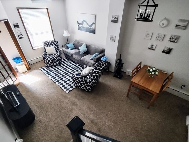 Photo - 2223 S Garnet St