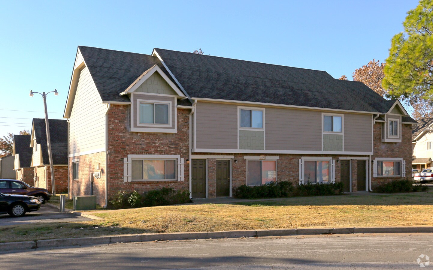 Windsor Village Apartments - Windsor Village Apartments
