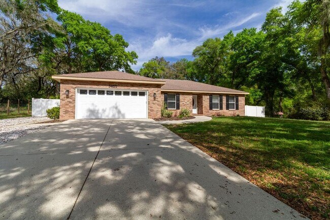 Photo - 34671 Dogwood Dr House