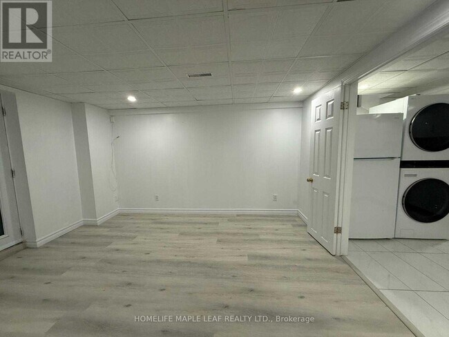 Photo - 127 Kearney Dr