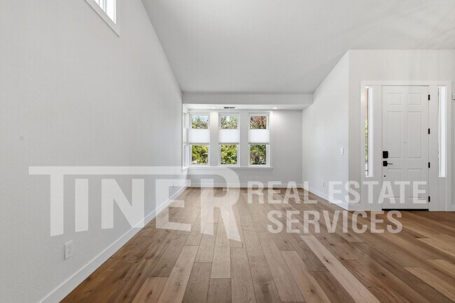 Photo - 1464 Willow Bend Rd