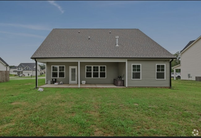 Building Photo - 322 Glenn Laurel Dr Rental