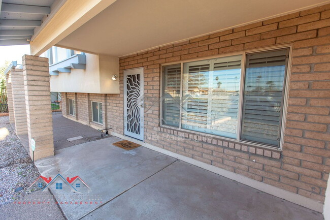 Photo - 1735 W Pampa Ave
