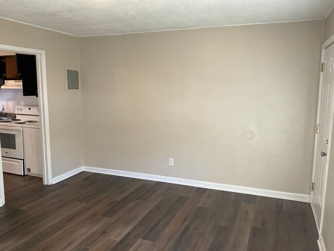 Photo - Cute 2 bedroom duplex that is centrally located. Just minutes to area bases, shopping and restaur...