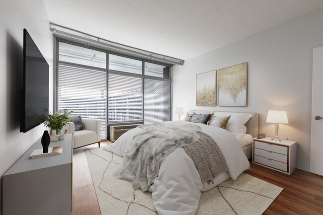 Photo - Hilltop House