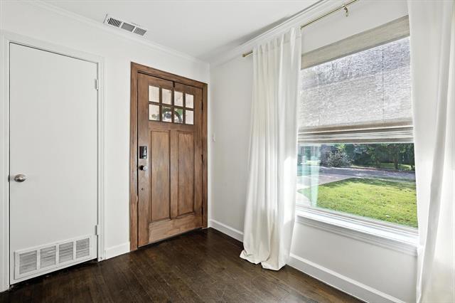 Photo - 3917 Hawick Ln