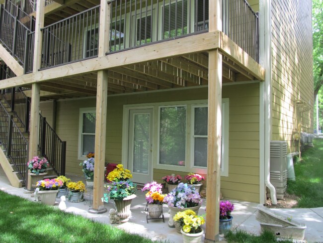 Photo - 1961 Parkwild Dr Unit 132