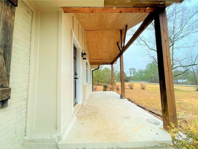 Photo - 6875 Heardsville Rd