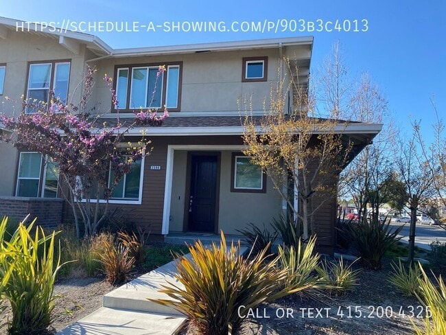 Photo - 2580 Alvin St House