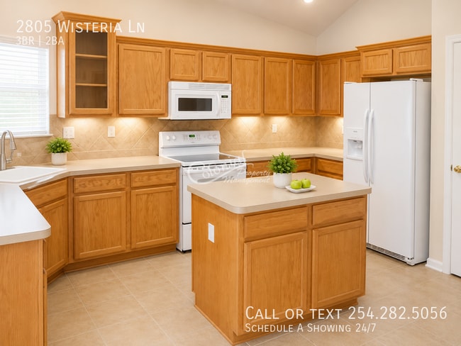 Photo - 2805 Wisteria Ln