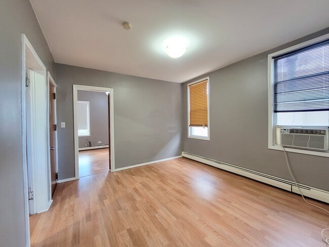 Photo - 6 6th St Unit Floor 2