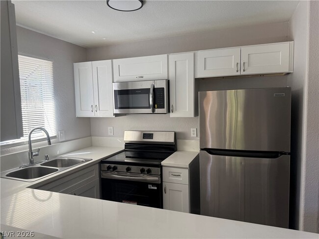 Photo - 2967 Juniper Hills Blvd Unidad 104