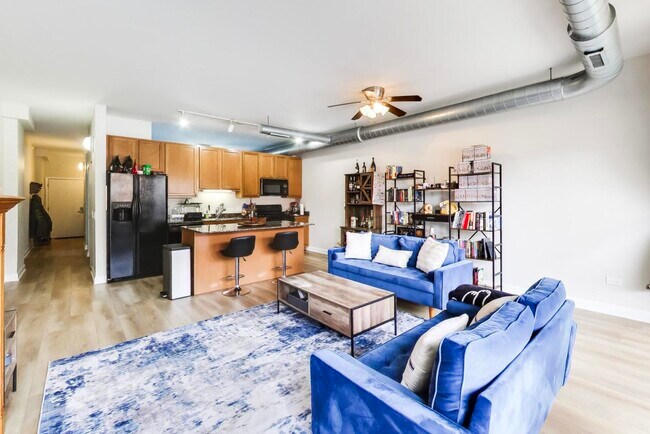 Photo - 1200 W Monroe St Unit 315