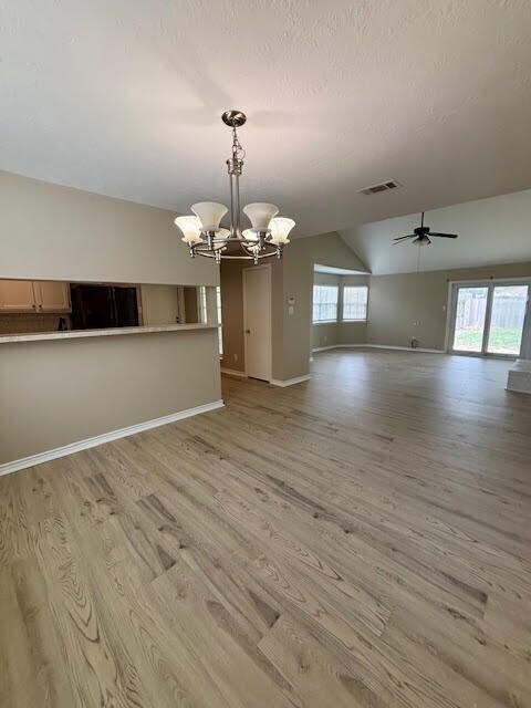 Photo - 17122 Kings Walk Ln