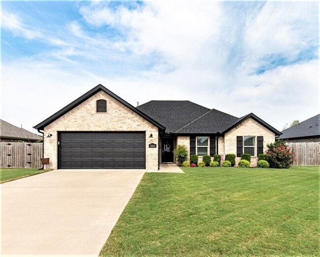 Building Photo - Stylish 3-Bedroom, 2-Bathroom Home for Rent!