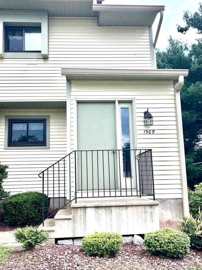 Photo - 1509 Summer Hill Dr Condo Unit 1509