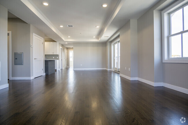 Building Photo - 78 Main St Rental