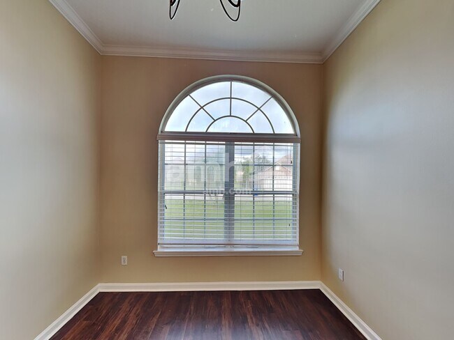 Photo - 254 John's Creek Pkwy