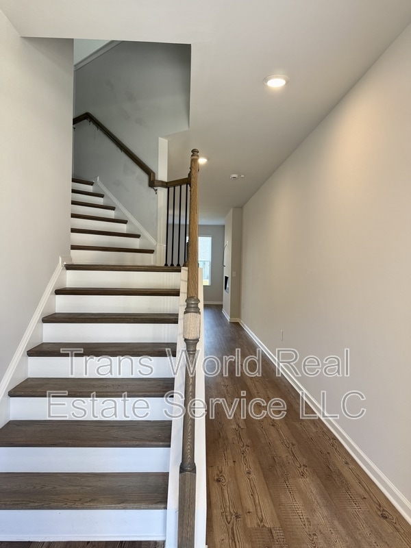 Photo - 2090 Ecoland Dr