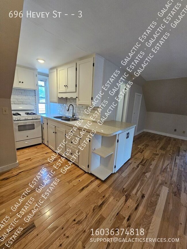Photo - 696 Hevey St Unit 3
