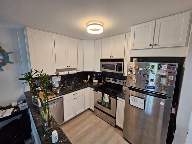 Building Photo - 101 E McNab Rd Unit 224