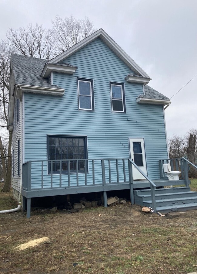 Photo - 730 Cleveland Ave