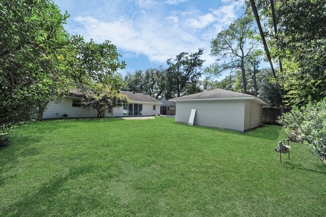 Photo - 7610 Highmeadow Dr
