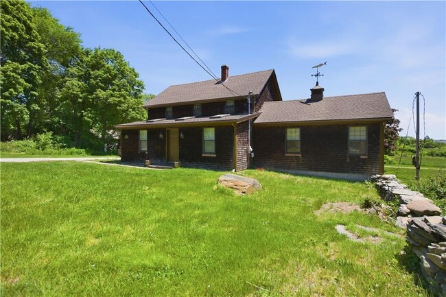 Photo - 1861 E Main Rd