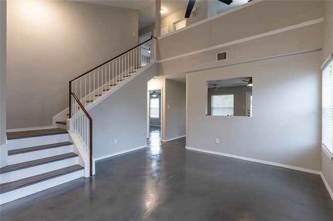 Photo - 1701 Golden Sunrise Ln