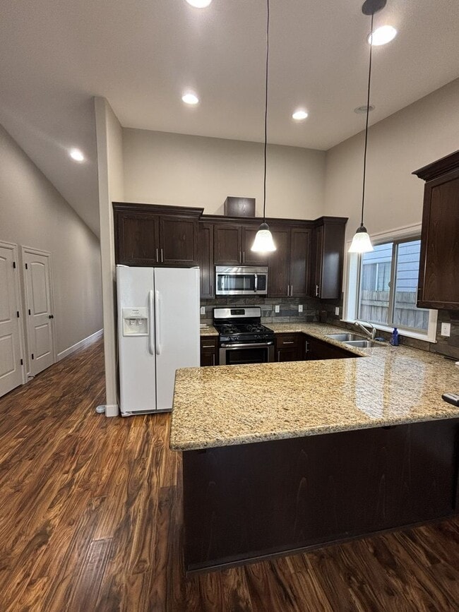 Photo - 3 Bedroom 2 Bathroom Home in Keizer!