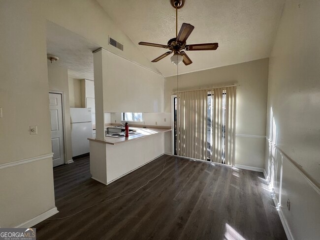 Photo - 7560 Taylor Rd Townhome