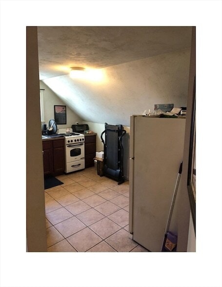 Photo - 263 Main St Unit 2