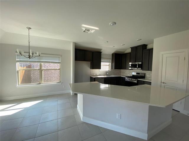 Photo - 10805 Blaze St