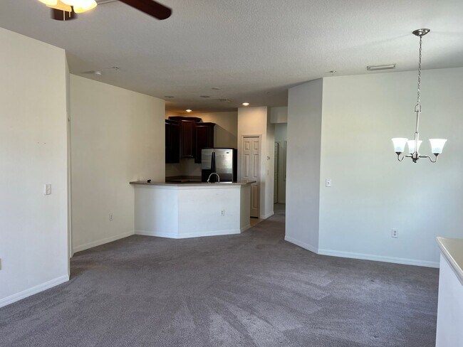 Photo - 3 Bed/ 2 Bath Condo w/1 Car Garage $2,000 ...