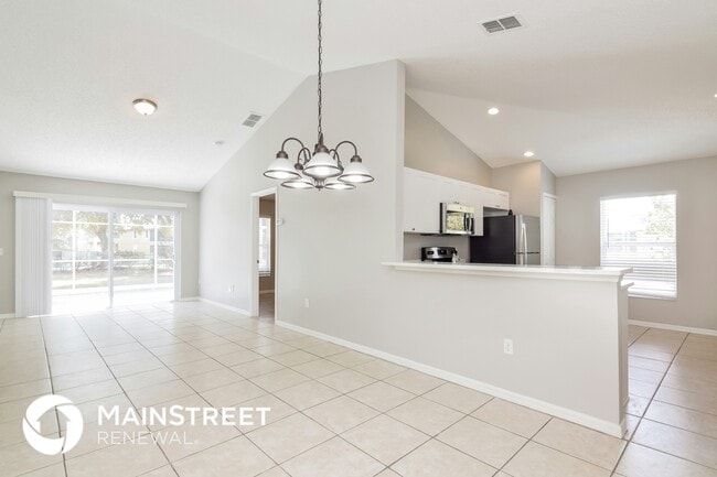 Photo - 175 Walpole Loop