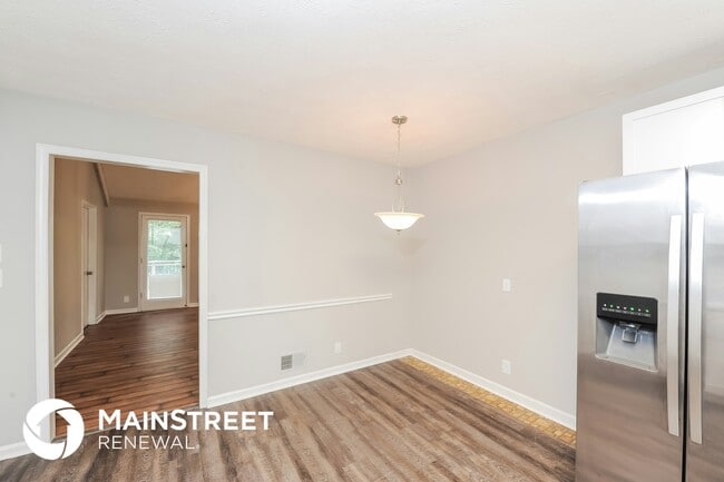 Photo - 4381 Hardwood Cir SW